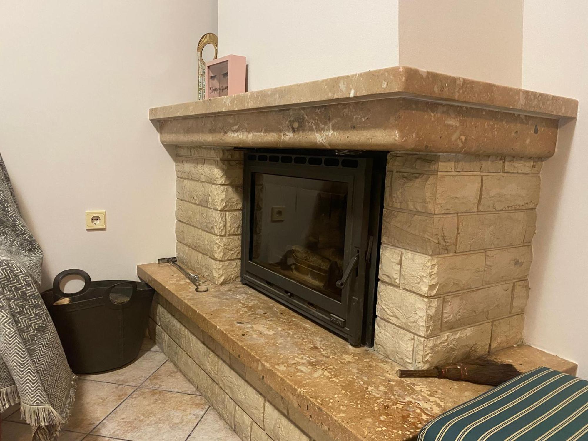Cozy & Quiet City Apartment Trikala  Luaran gambar