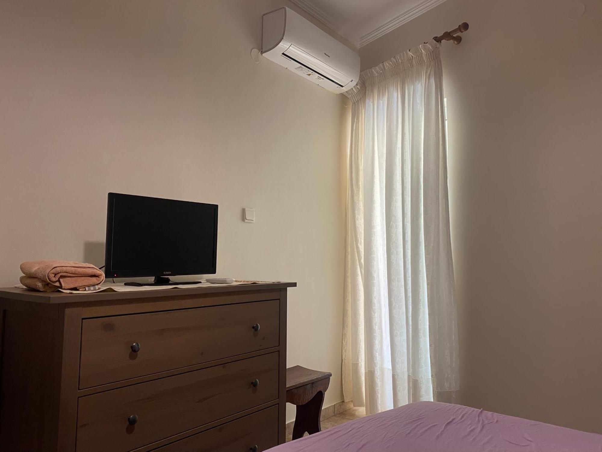 Cozy & Quiet City Apartment Trikala  Luaran gambar